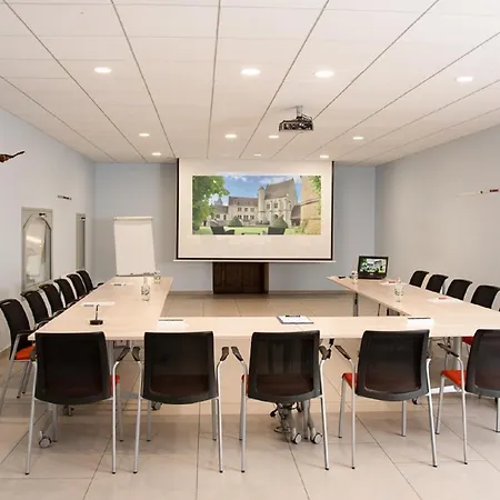 Hotel Domaine St Germer 3*